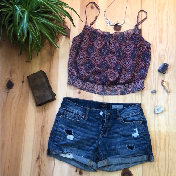 Boho Patterned Crop Top - Picture 2 of 5